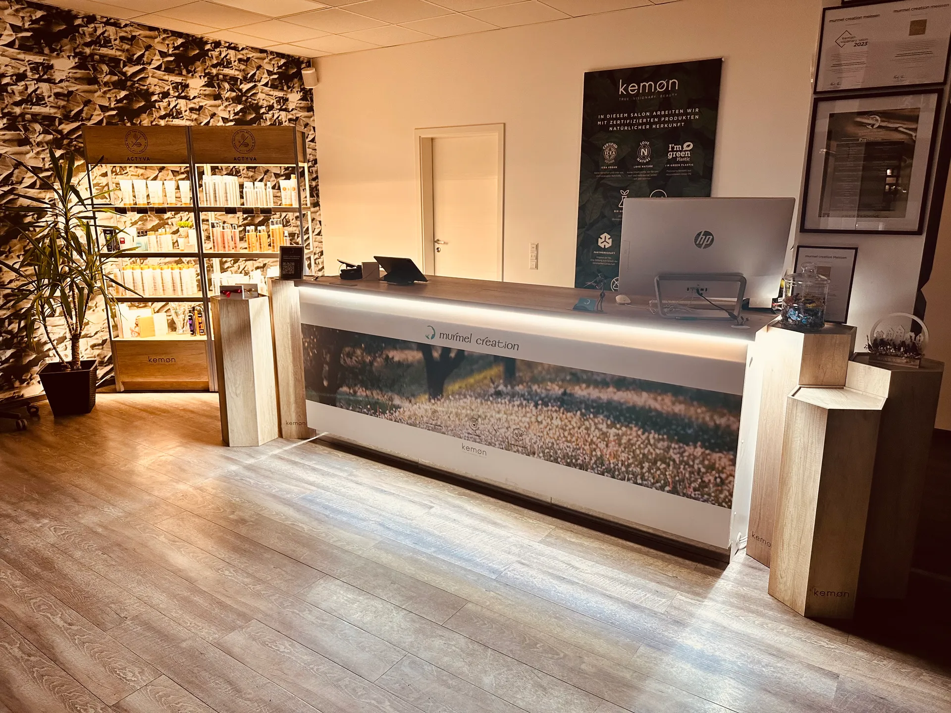 category_salon, stylist_salon-mei-en, location_salon-meissen